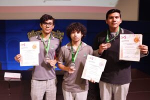 Alumnos de COBAES obtienen medallas en la Olimpiada Sinaloense de Informática