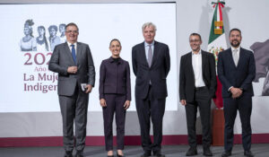 post_2025-09-25_Conferencia_de_prensa_matutina_-_Palacio_Nacional_10_SLE