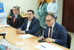 20251021_RectorUado-768x514