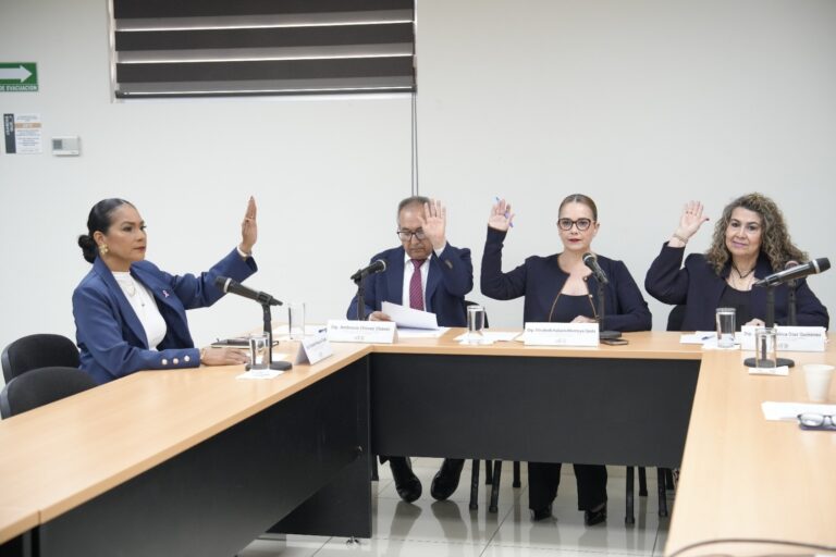 20251030_CatencionalaFamilia-768x512 (1)