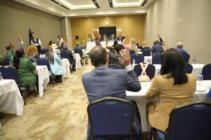 20251204_Sesion3-768x513