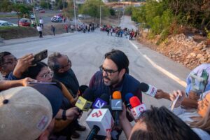 5a621db0-02d9-4927-b9d4-e4189526f70a