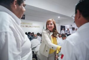 20260208_TereLosMochis-768x514