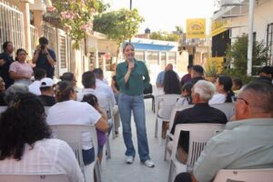 Lleva Estrella Palacios la justicia social a la Lico Velarde: se pavimentó la calle Primera